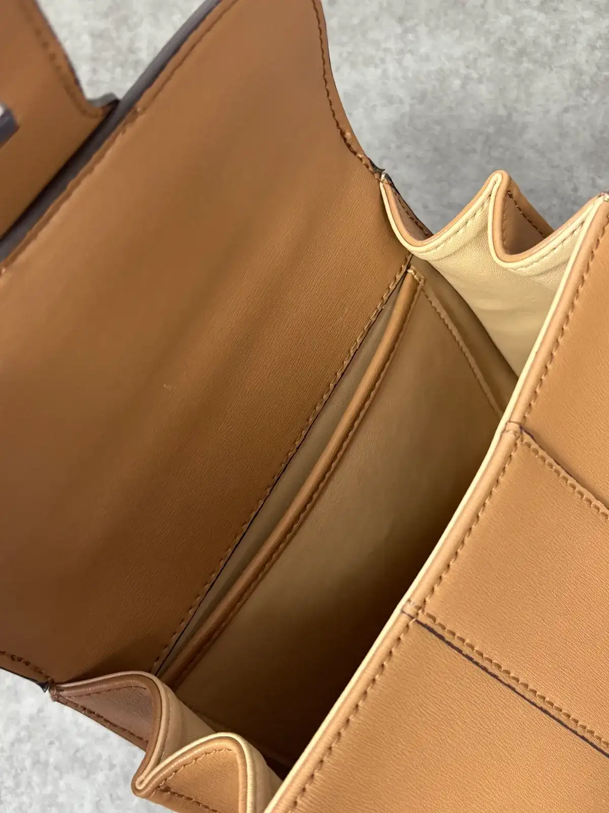 델보 내부 지퍼 추가 before 9