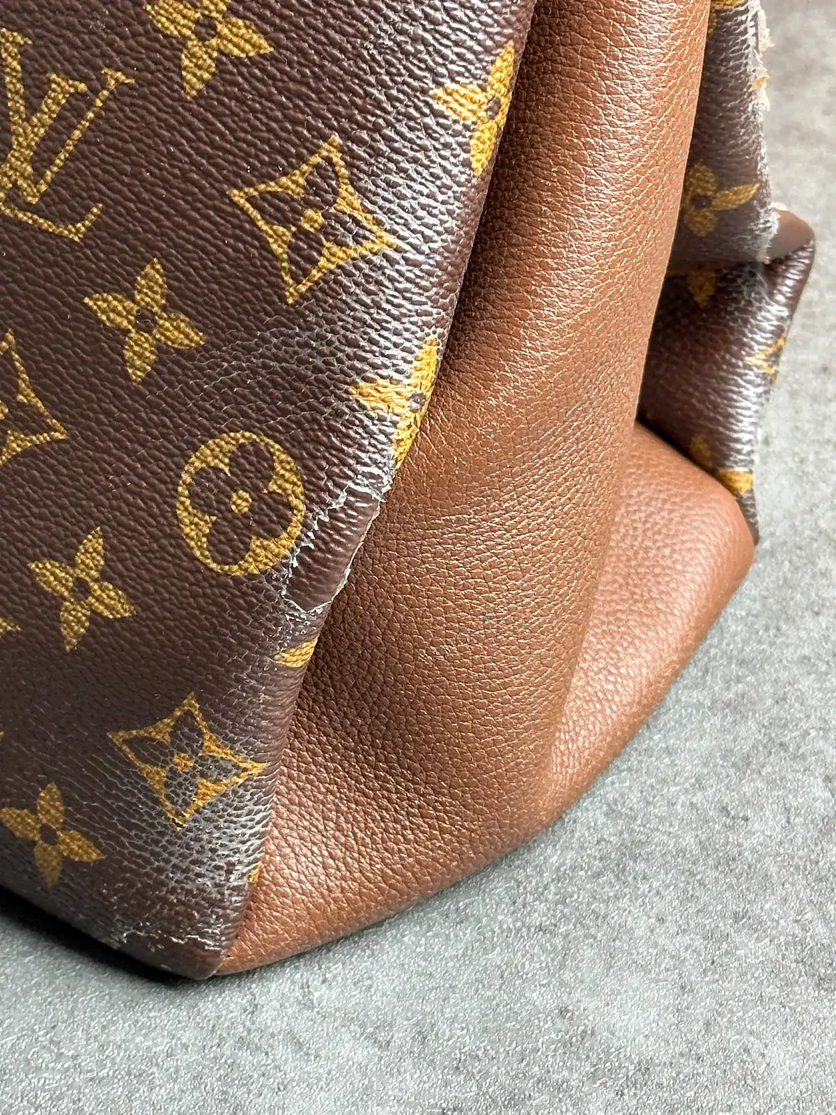 루이비통 LV가죽 가죽교체 before 6