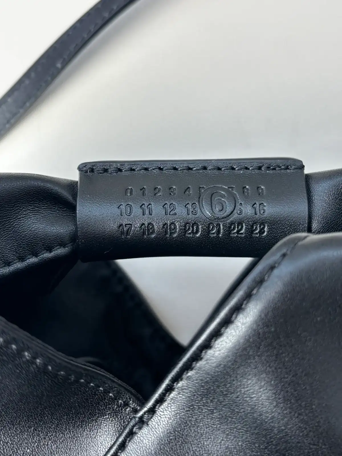 마르지엘라 부분찍힘 복원 after 8