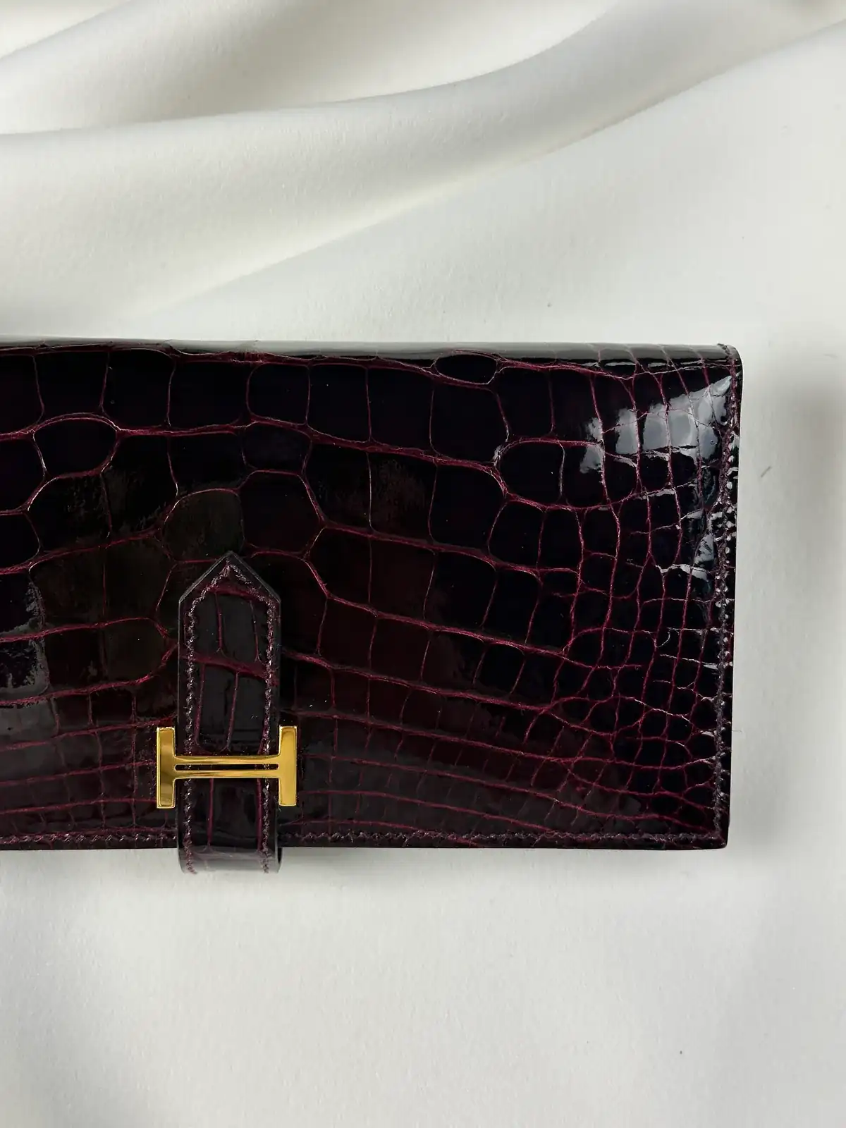 버건디 악어 베안 [골드] after 10