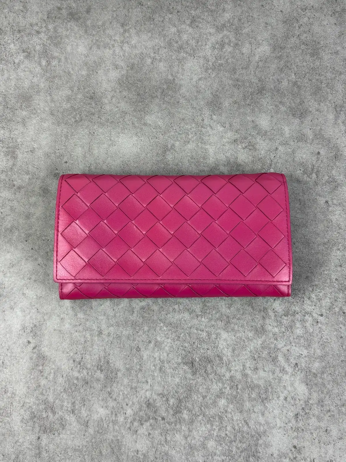 보테가베네타 자주색 물얼룩 염색복원