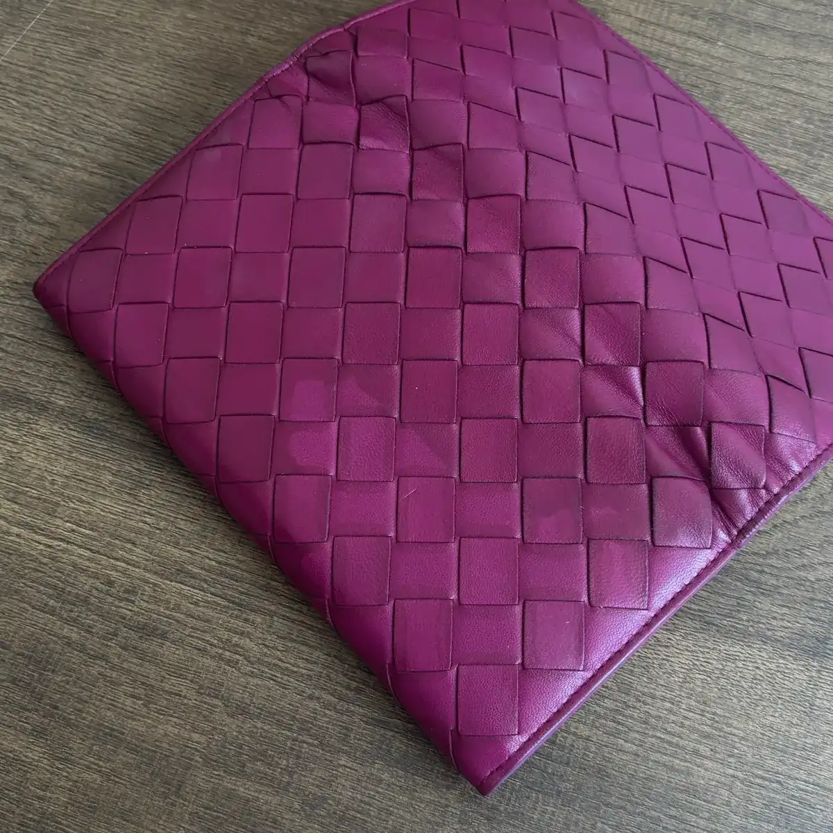 보테가베네타 자주색 물얼룩 염색복원 before 7