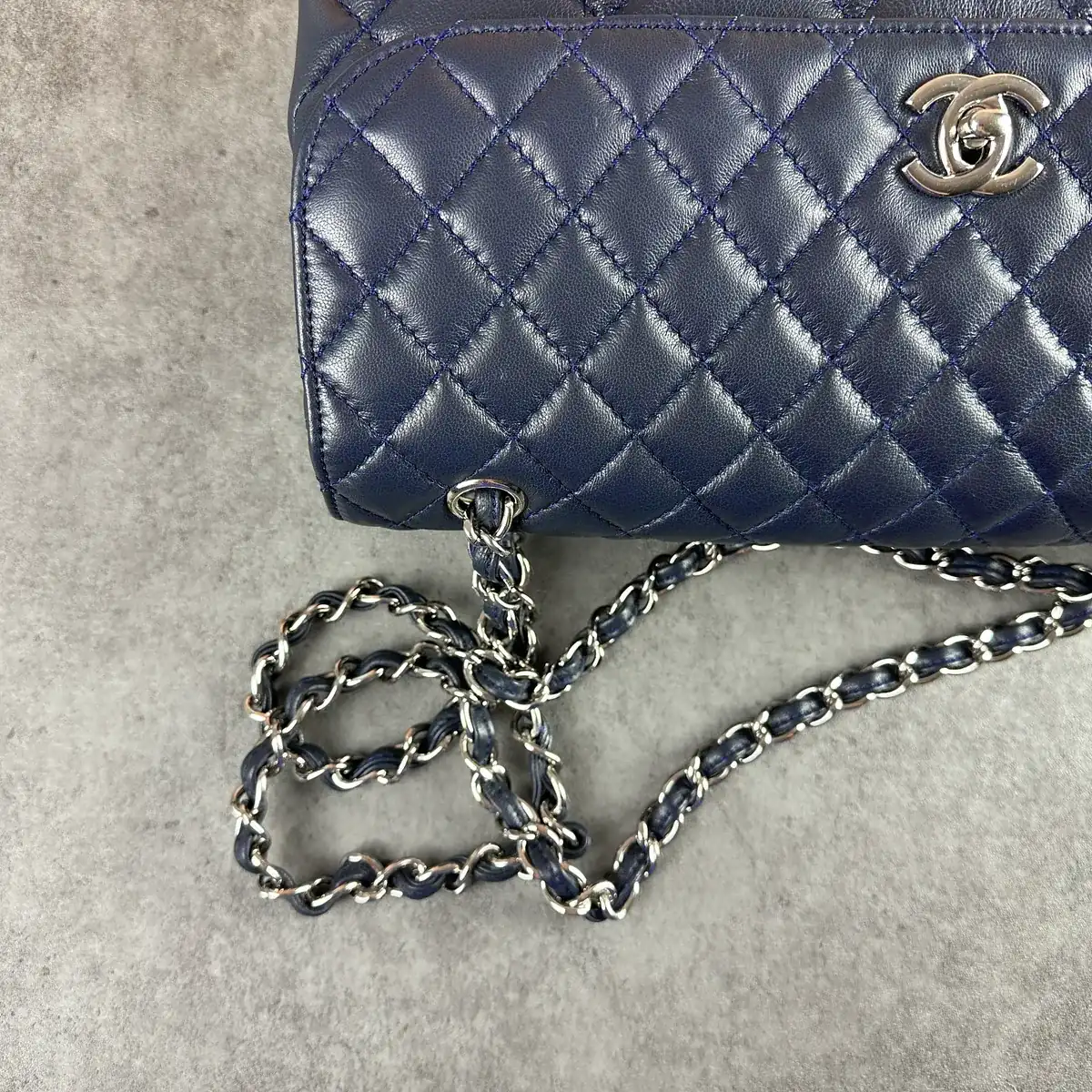 샤넬 클래식라지 가죽교체 [네이비] after 19