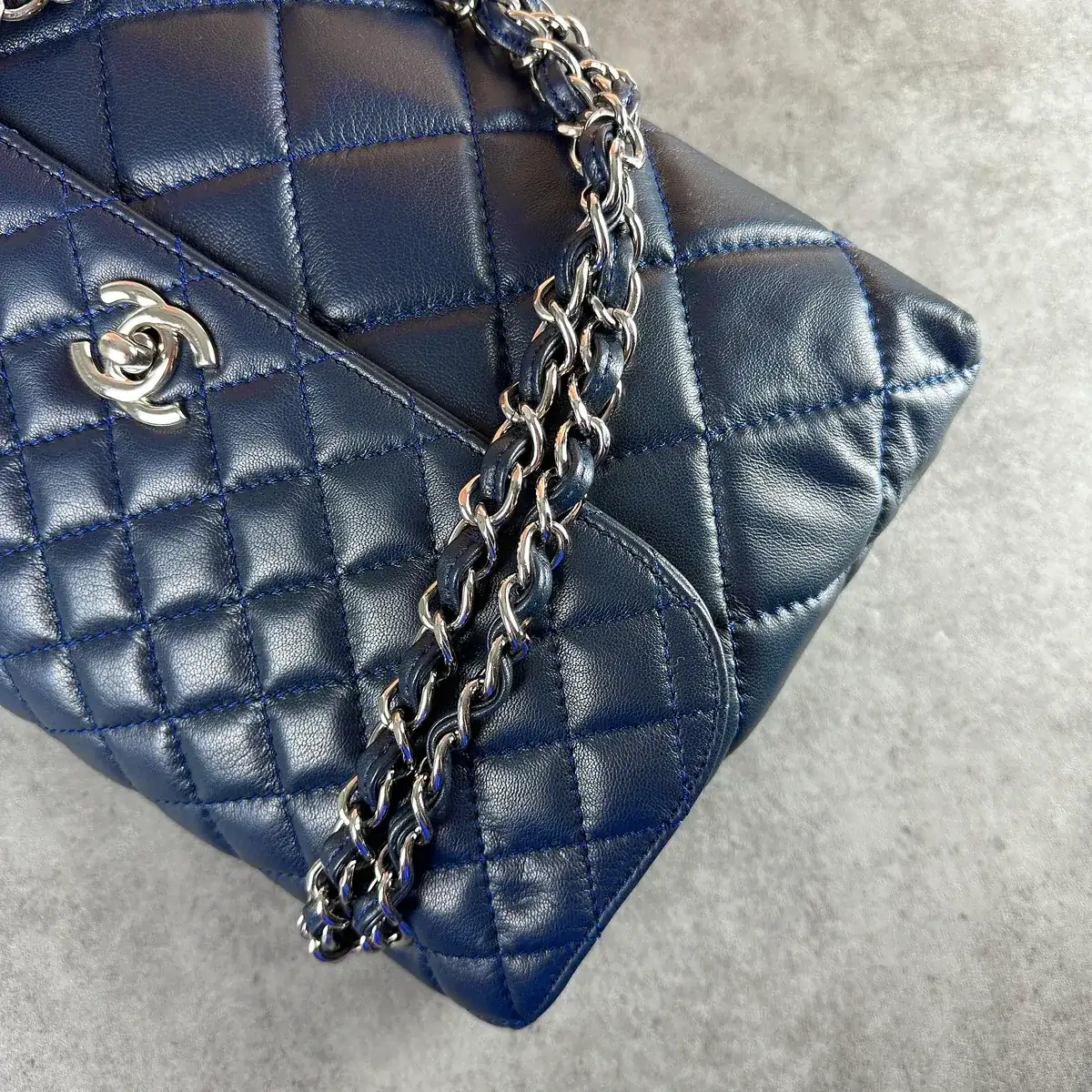 샤넬 클래식라지 가죽교체 [네이비] after 20