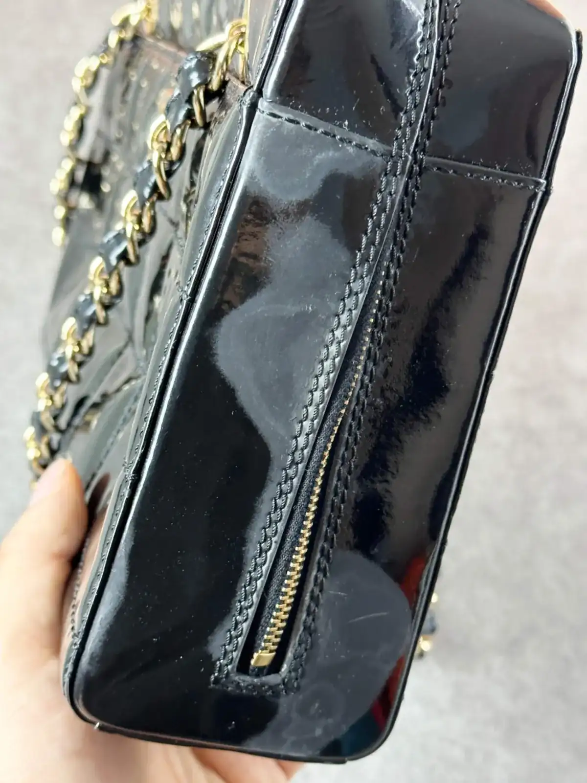 샤넬 페이던트 가죽교체 before 4