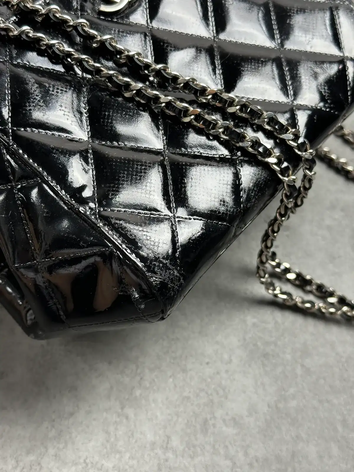 샤넬 페이던트 끈적임 클리닝 before 4