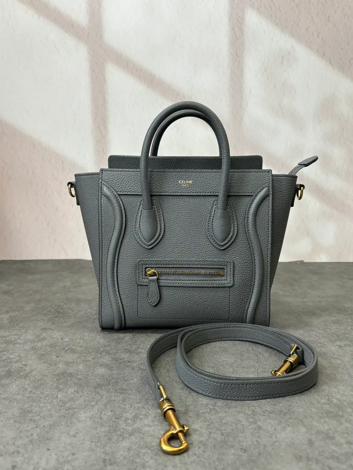 셀린느 스트랩 길이수선 before 4