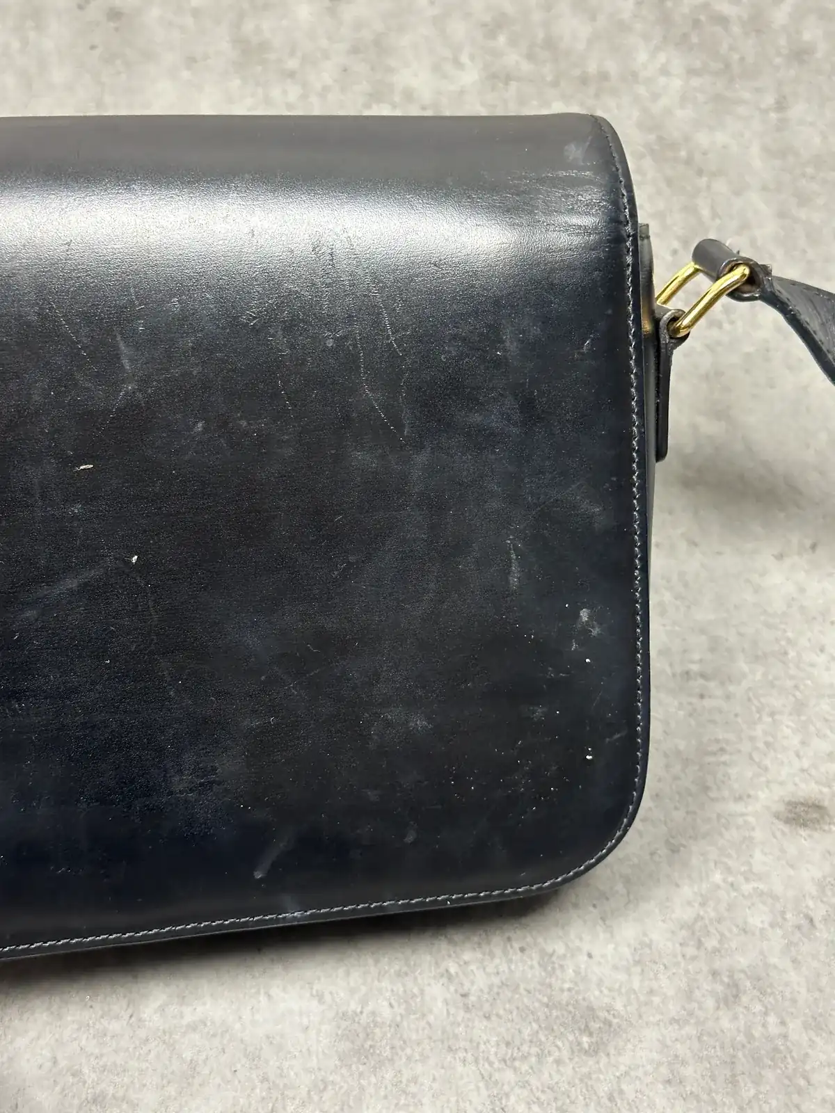 셀린느 트리오페 블랙복원 및 도금 before 5