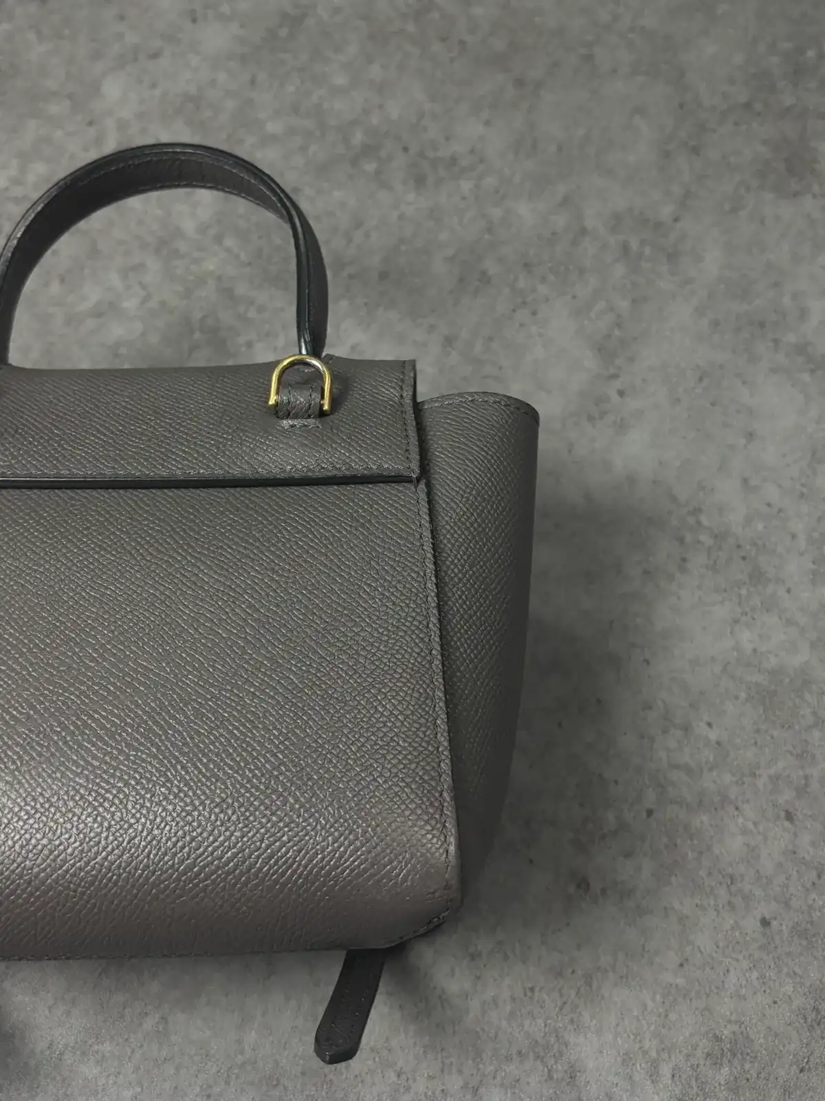 셀린느 회색 모서리, 뒷면 부분염색 after 12