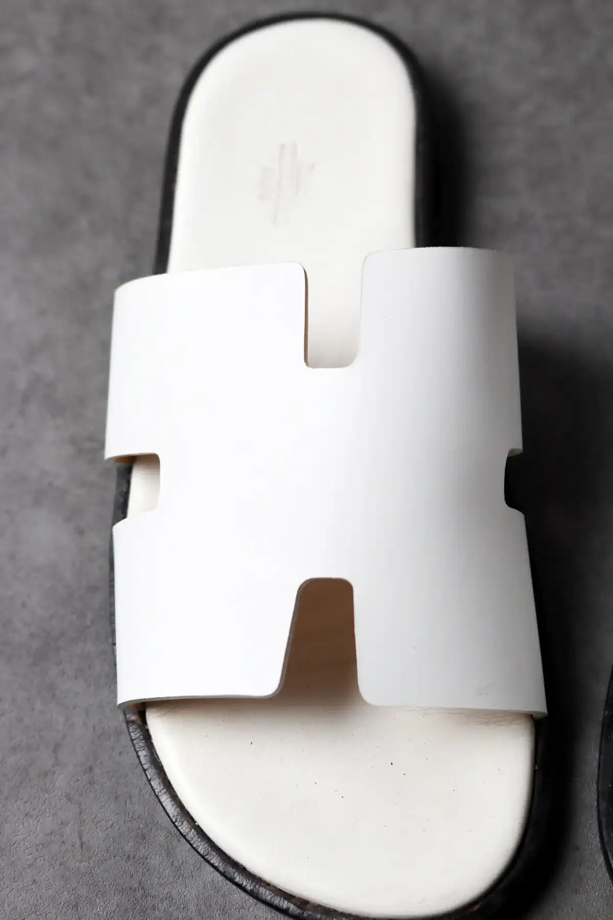 에르메스 이즈미르 탑 교체 (화이트) after 13