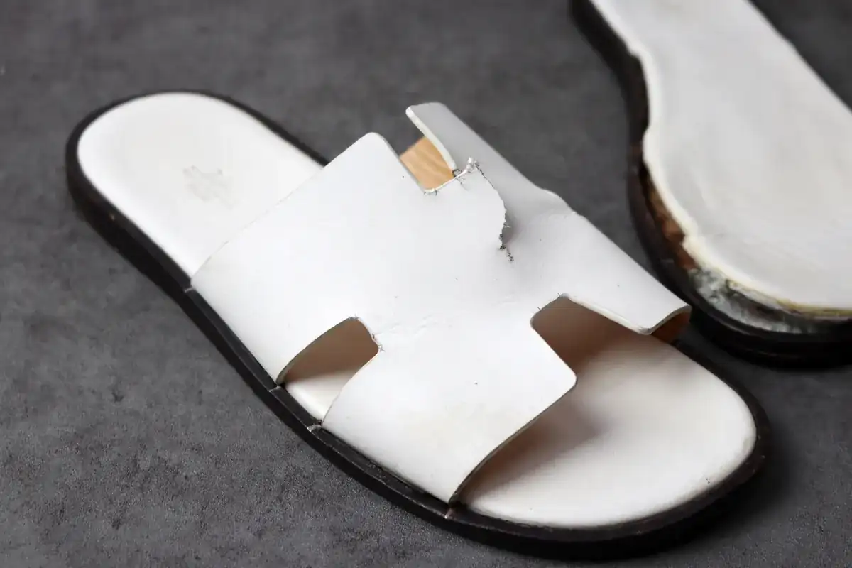 에르메스 이즈미르 탑 교체 (화이트) before 4