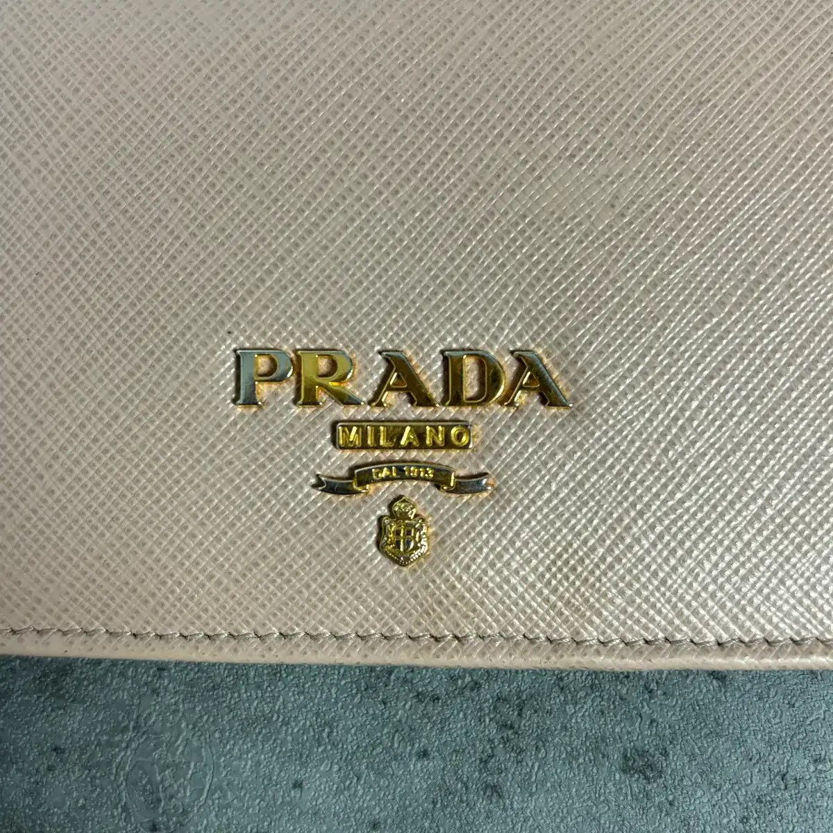 프라다 반지갑 로고도금 before 3