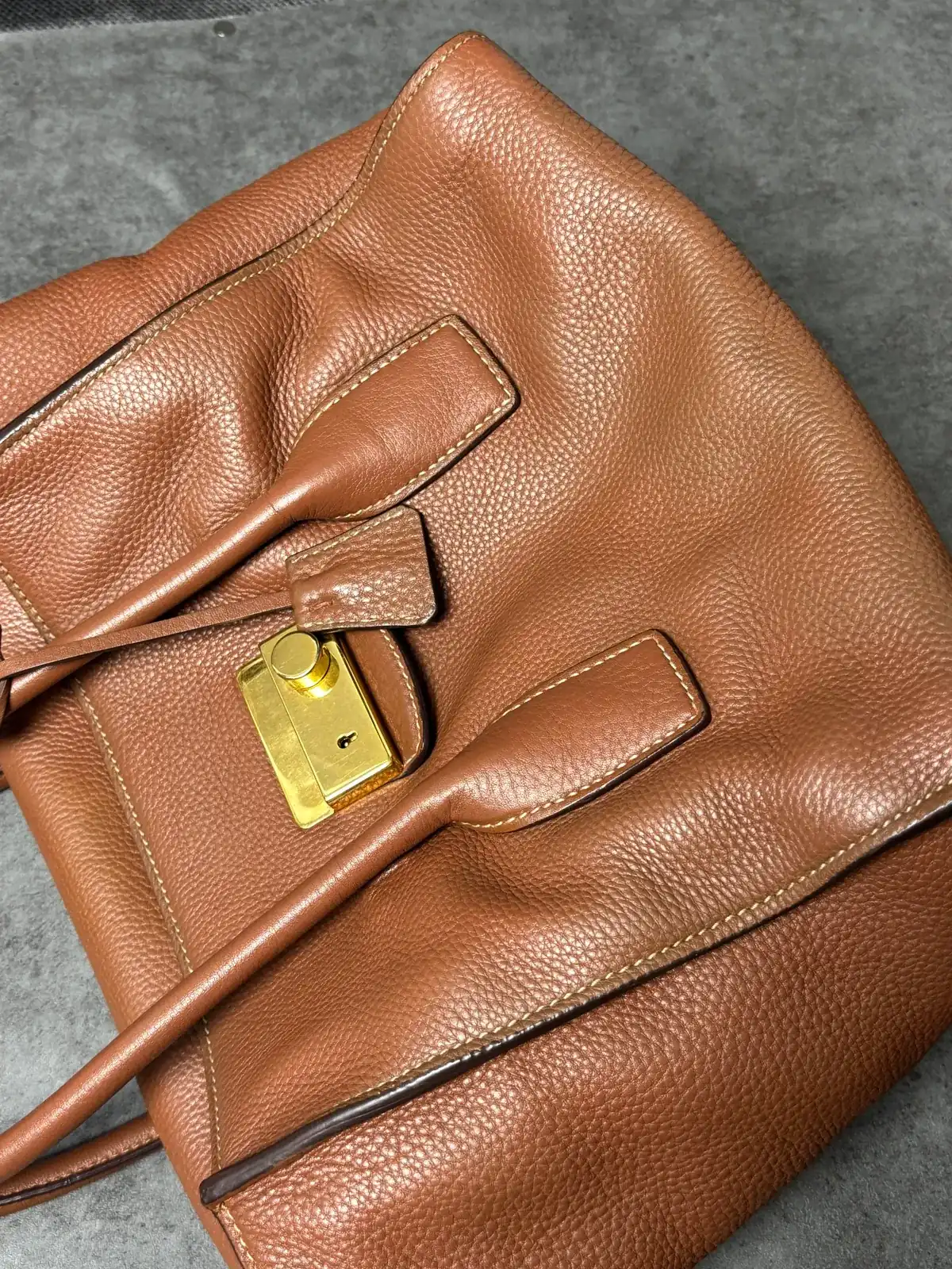 프라다 브라운 탈색 염색수선 after 15