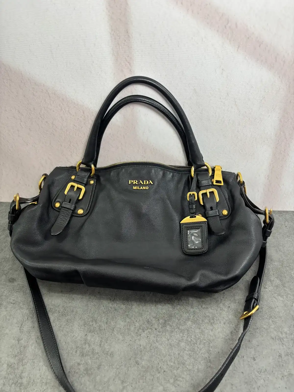 프라다 스트랩 벌어짐 접착