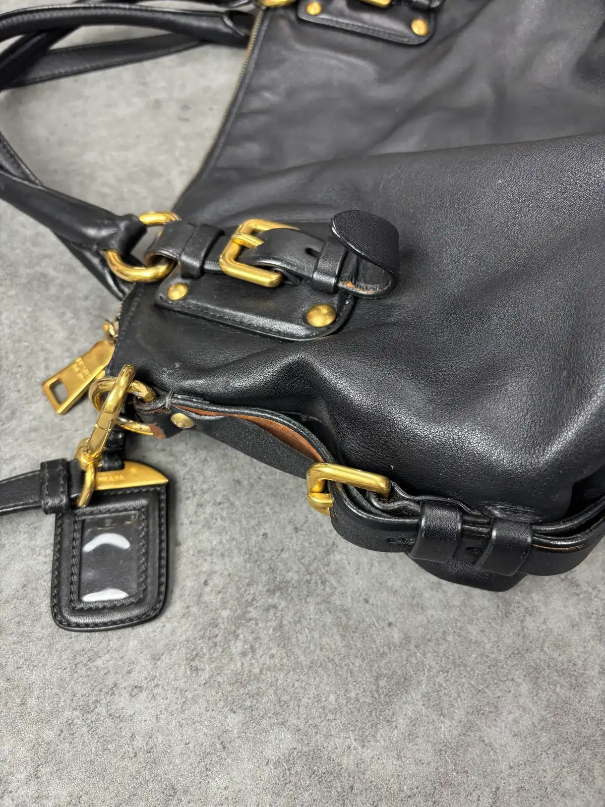 프라다 스트랩 벌어짐 접착 before 5