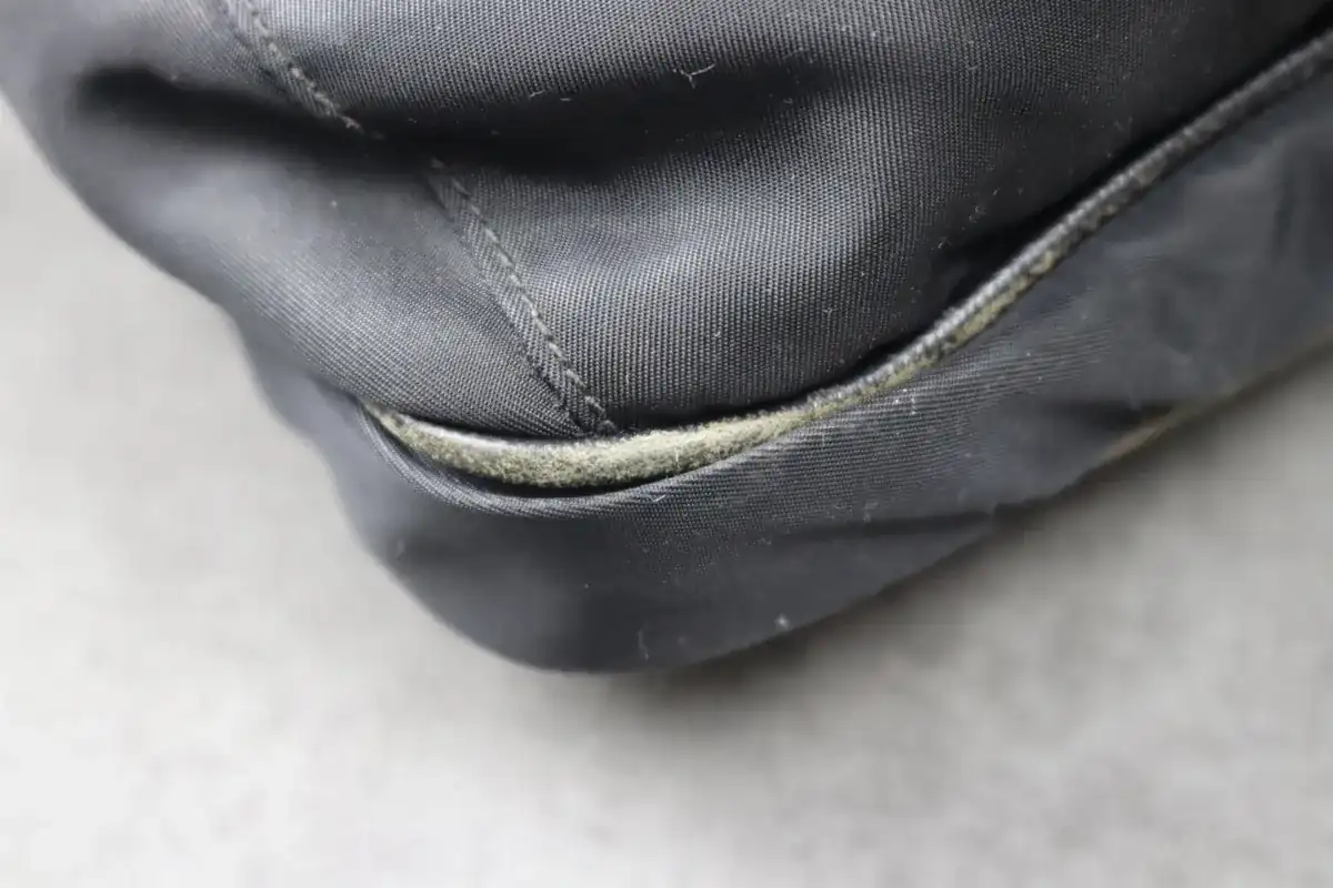 프라다 파이핑가죽 교체 before 7